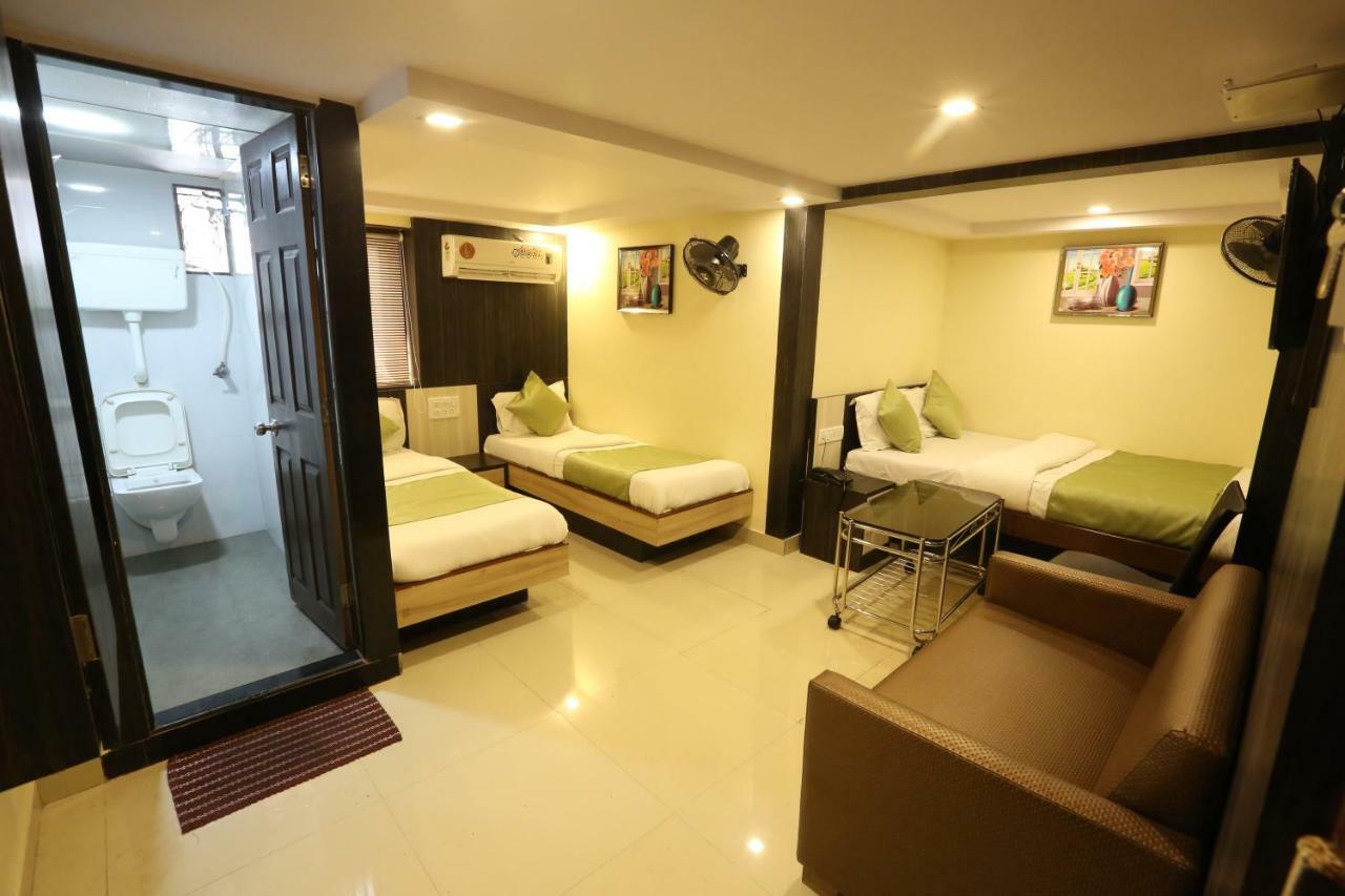 Hotel Happyland Mumbai Exterior photo