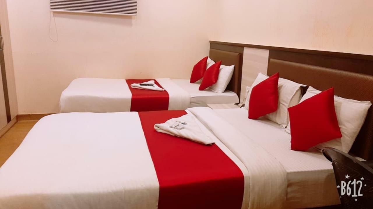 Hotel Happyland Mumbai Exterior photo