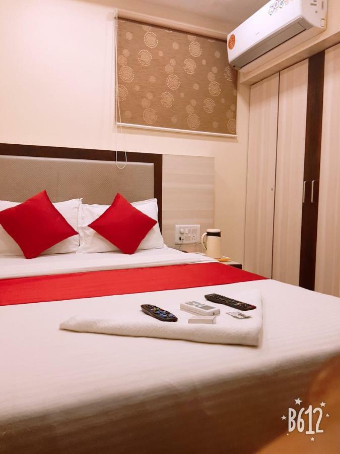 Hotel Happyland Mumbai Exterior photo